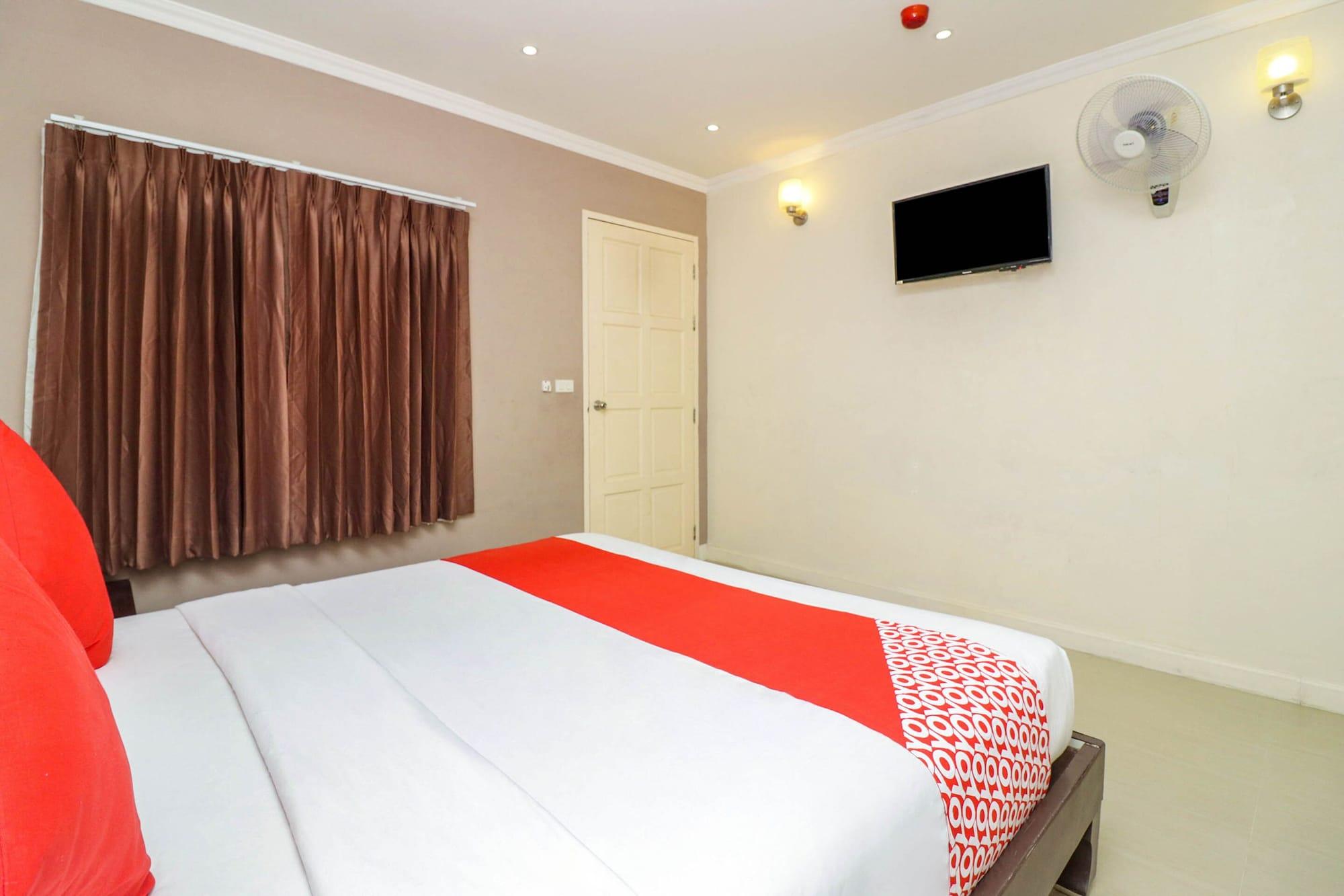 Natural Beach Hotel Pattaya Ngoại thất bức ảnh